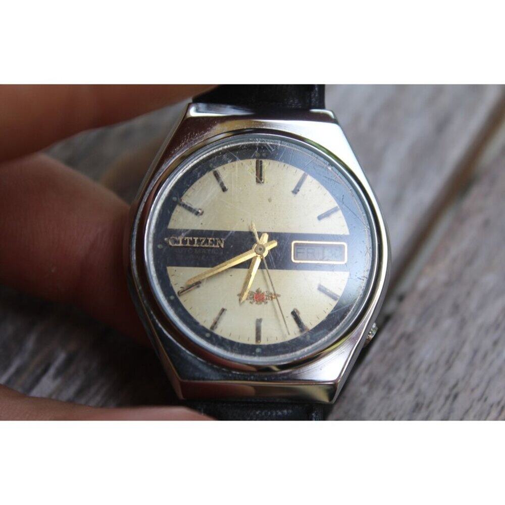 Vintage 1978 Citizen Automatic Mens Silver Watch W/daydate & Gold accents
